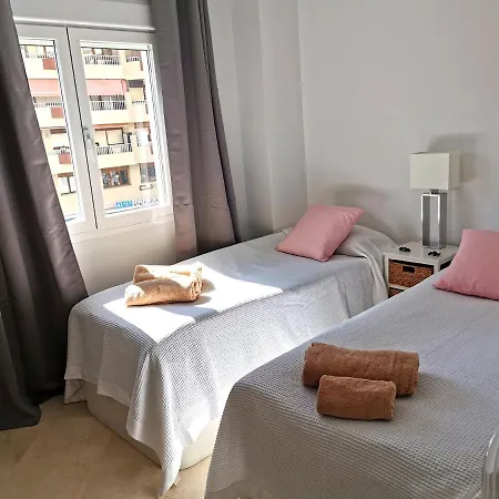 Downtown Next To The Sea * Μαρμπέλλα